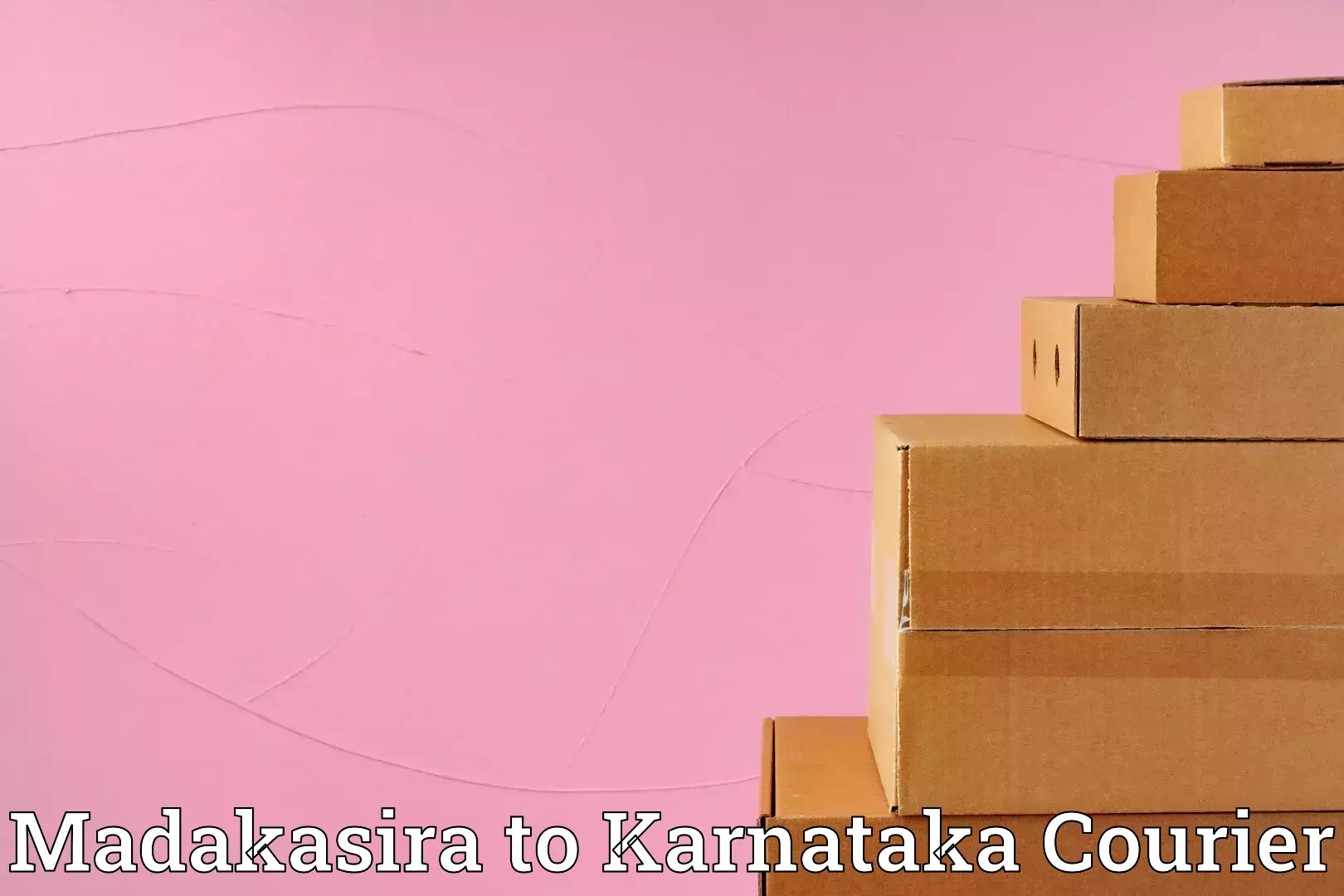 Luggage delivery optimization in Madakasira to Mangalore